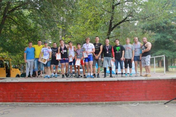 турнир по силовым видам спорта 